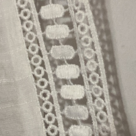 CUPSHE ONE SIZE FITS MOST WHITE GAUZY SWIM COVER UP FRONT TIE LASER CUT INSET - Picture 6 of 11